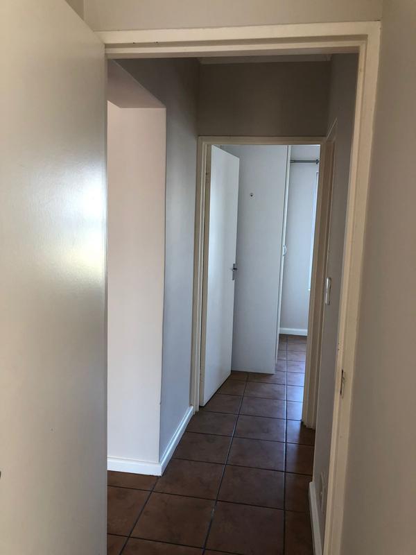 To Let 2 Bedroom Property for Rent in Vredekloof East Western Cape